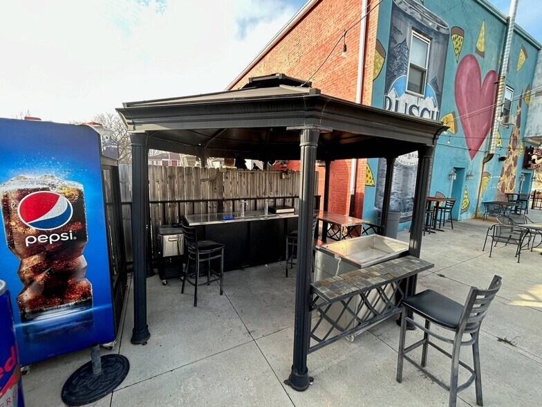 More Photos Of 801 Sixth St, Mendota Storefront Retail Residential For Sale