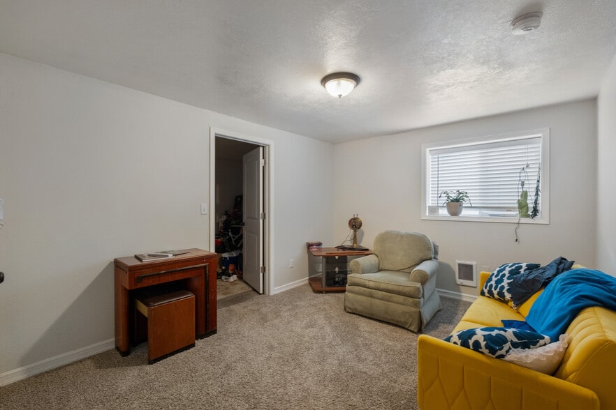 More Photos Of 1723 E 13th Ave, Spokane Apartments For Sale