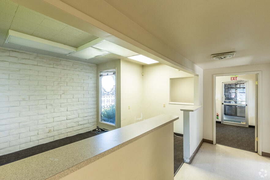 More Photos Of 3260 Beard Rd, Napa Medical For Lease