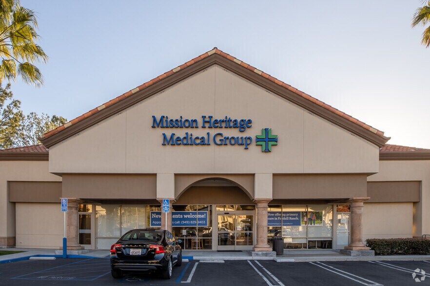 More Photos Of 26731-26771 Portola Pky, Foothill Ranch Unknown For Lease