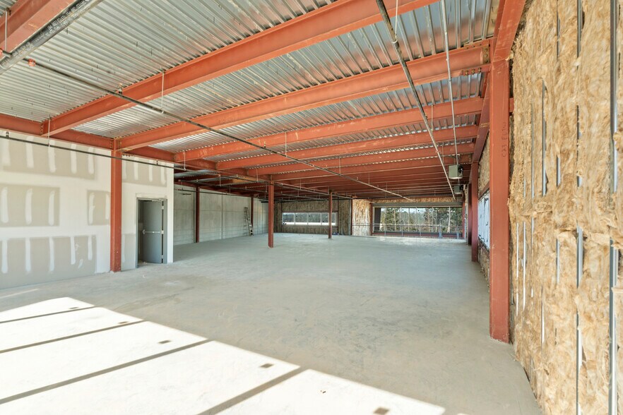 More Photos Of 9540 Rodney St, Pineville Industrial For Sale