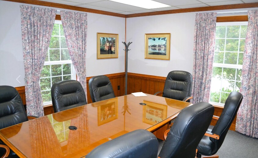 More Photos Of 7309 Hanover Green Dr, Mechanicsville Office For Sale
