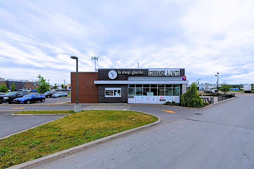 More Photos Of , Repentigny Unknown For Sale