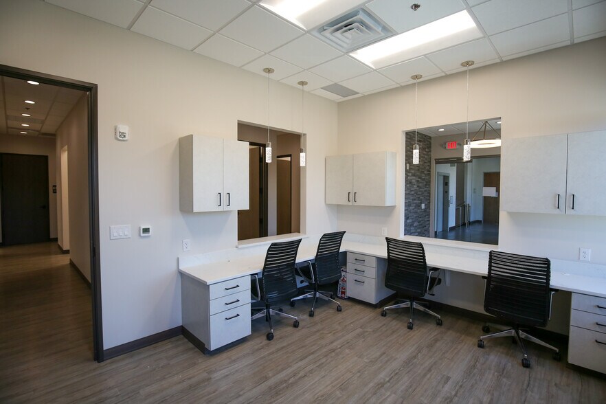 More Photos Of 3242 Preston Rd, Plano Medical For Lease