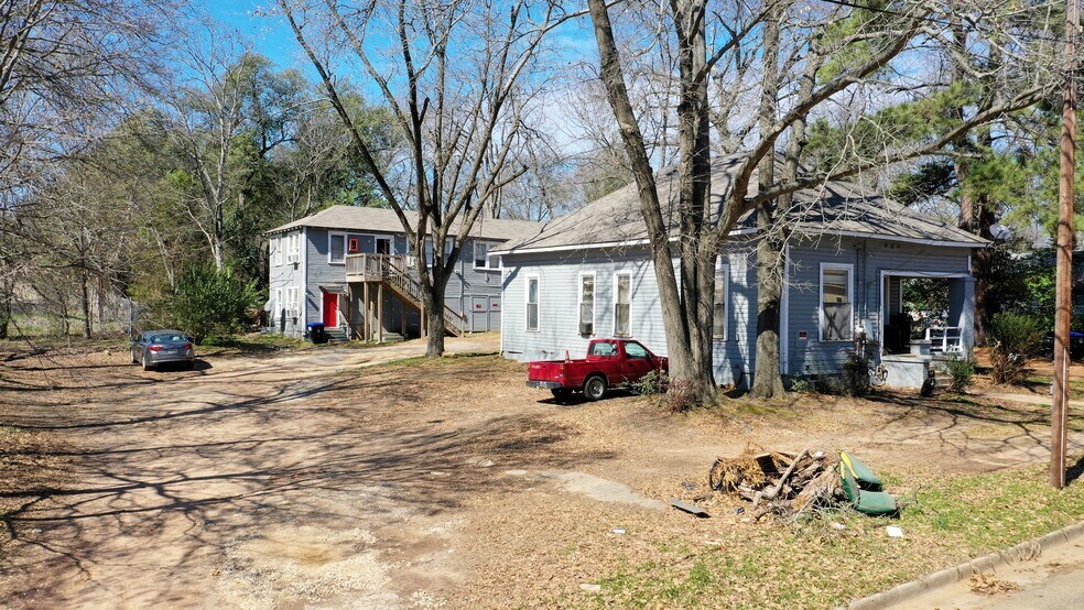 More Photos Of 443 S Main St, Longview Apartments For Sale