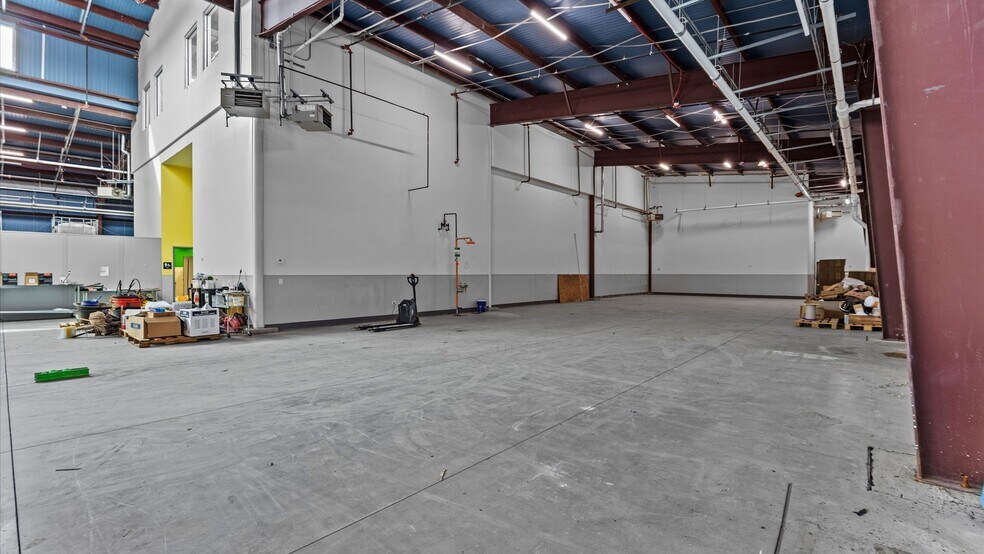 More Photos Of 584 County Road 331, Silt Distribution For Sale