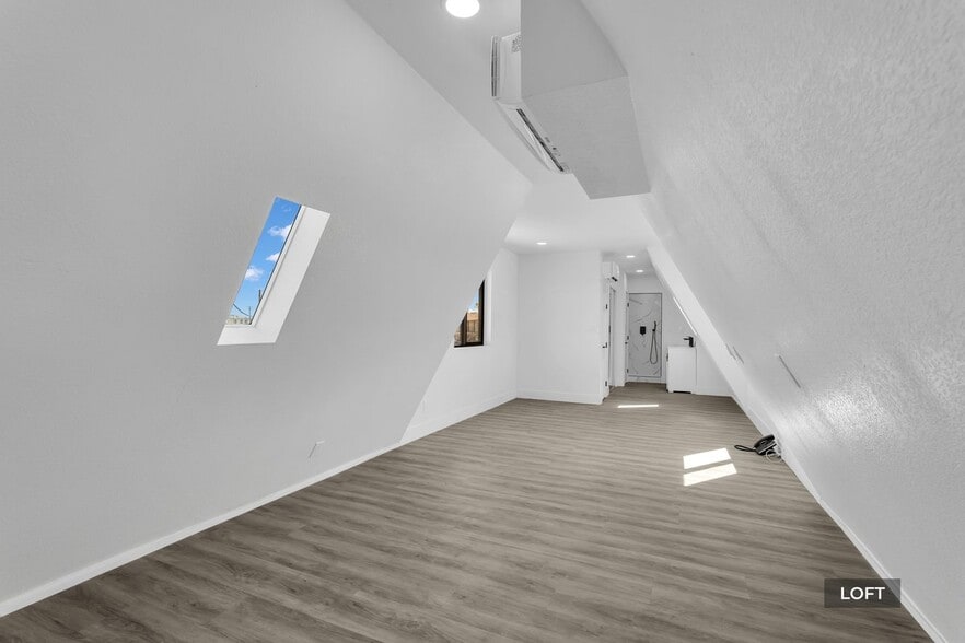 More Photos Of 2550 Fremont St, Las Vegas Auto Dealership For Sale