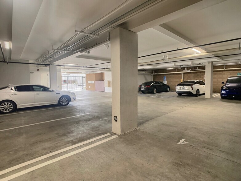 More Photos Of 120 Ballantyne St, El Cajon Apartments For Lease