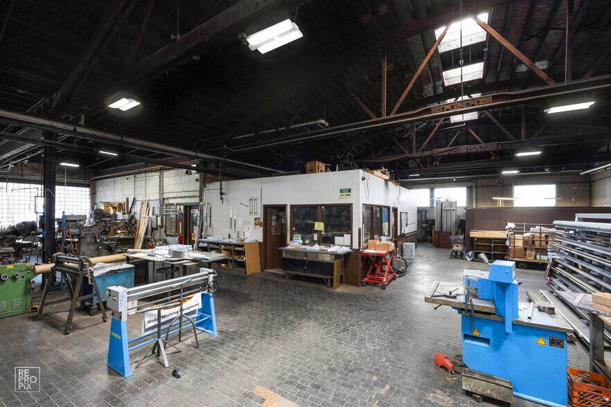 More Photos Of 2444 N Pulaski Rd, Chicago Warehouse For Sale