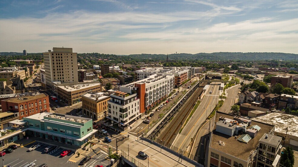 More Photos Of 6102-6168 Centre Ave, Pittsburgh Apartments For Lease