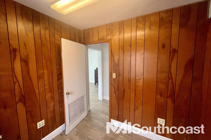 More Photos Of 907 Angle Rd, Fort Pierce Warehouse For Sale