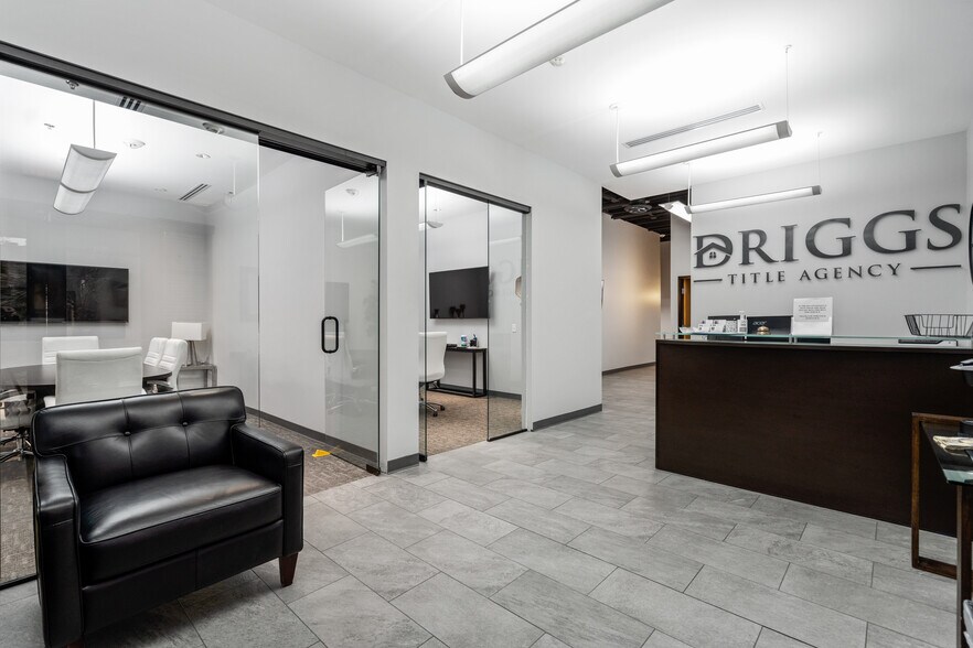 More Photos Of 2680 S Val Vista Dr, Gilbert Office For Lease