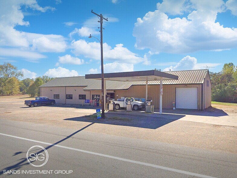 Primary Photo Of 2525 Malvern Rd, Arkadelphia Convenience Store For Sale