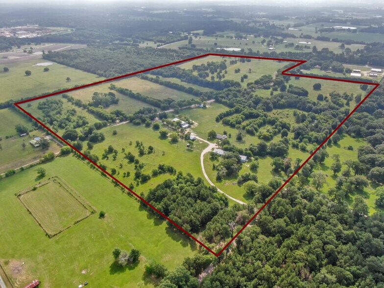 More Photos Of 880 Tafelski Rd, New Waverly Land For Sale