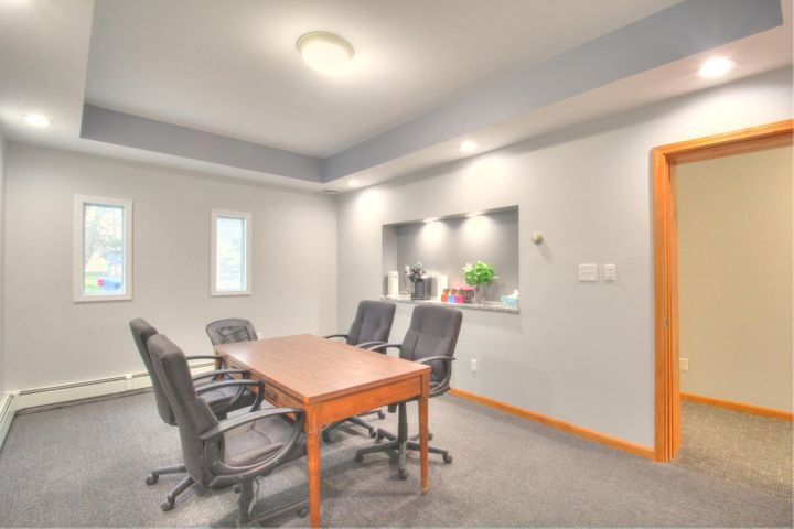 More Photos Of 6586 Center St, Unionville Bank For Sale