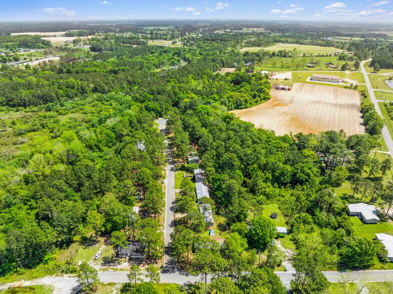 More Photos Of 104 Lawson Ct, Tifton Manufactured Housing Mobile Home Park For Sale