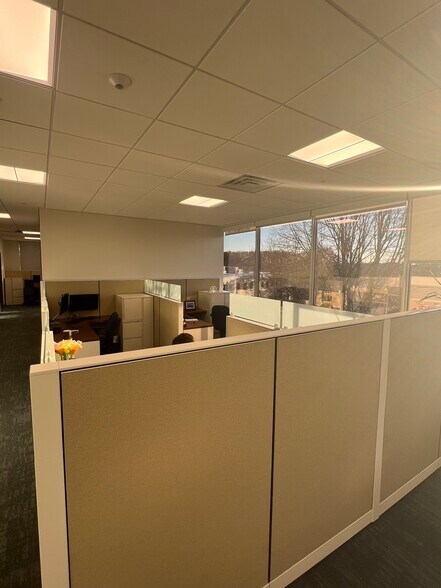 More Photos Of 3 Winners Cir, Albany Office For Lease