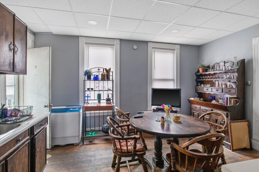 More Photos Of 1002 Butternut St, Syracuse Apartments For Sale
