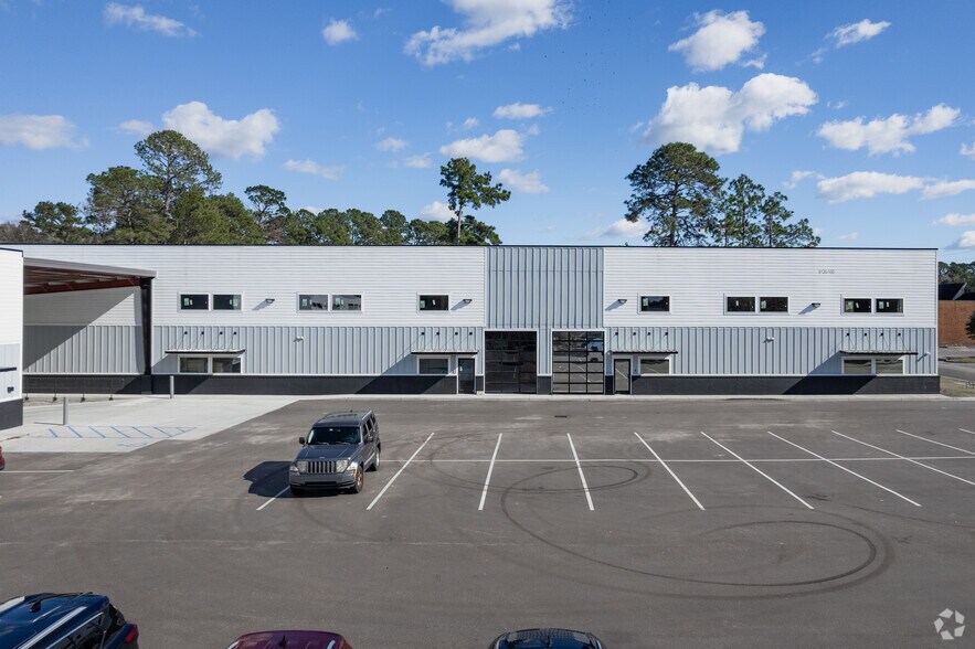 More Photos Of 8120 Windsor Hill Blvd, North Charleston Light Distribution For Lease