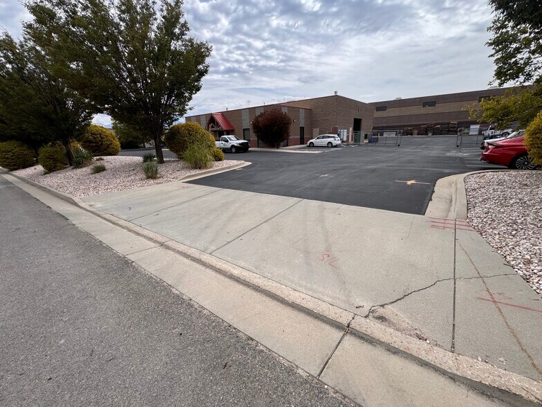 More Photos Of 4617 W Skyhawk Dr, West Jordan Industrial For Sale