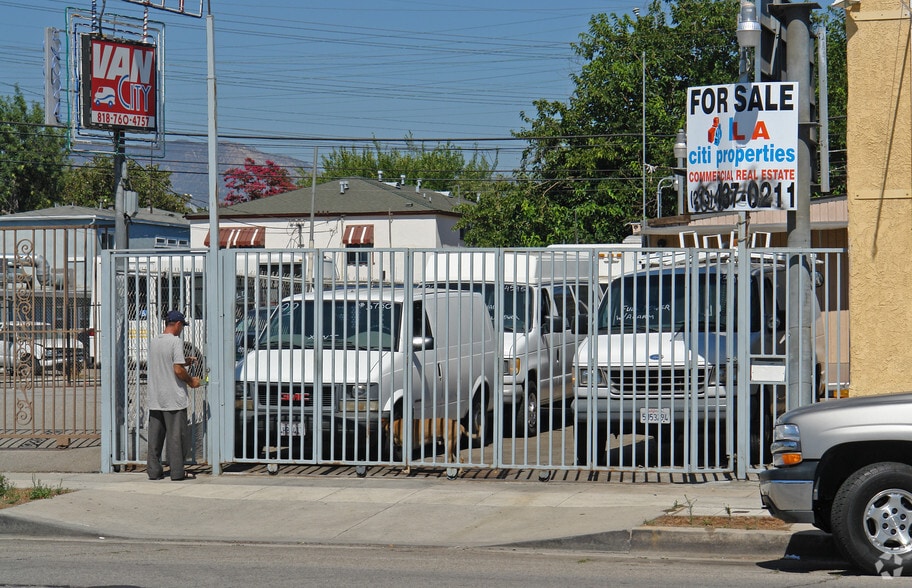 More Photos Of 5624 Cahuenga Blvd, North Hollywood Land For Lease