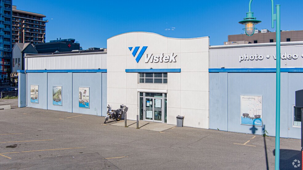 More Photos Of 1231 10th Ave SW, Calgary Freestanding For Sale