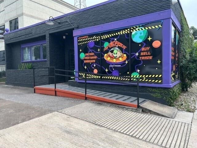 Primary Photo Of 3803 Bute St, Houston Storefront Retail Residential For Sale