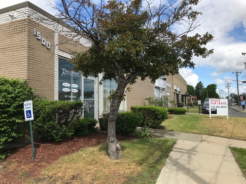 More Photos Of 1500 Central Ave, Colonie Office For Lease
