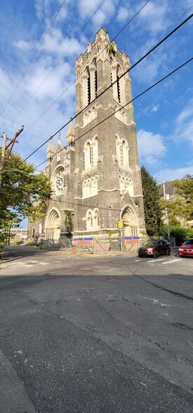 More Photos Of 2401-2425 N 8th St, Philadelphia Religious Facility For Sale