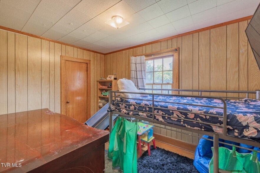 More Photos Of 100 Salvage Ln, Johnson City Apartments For Sale