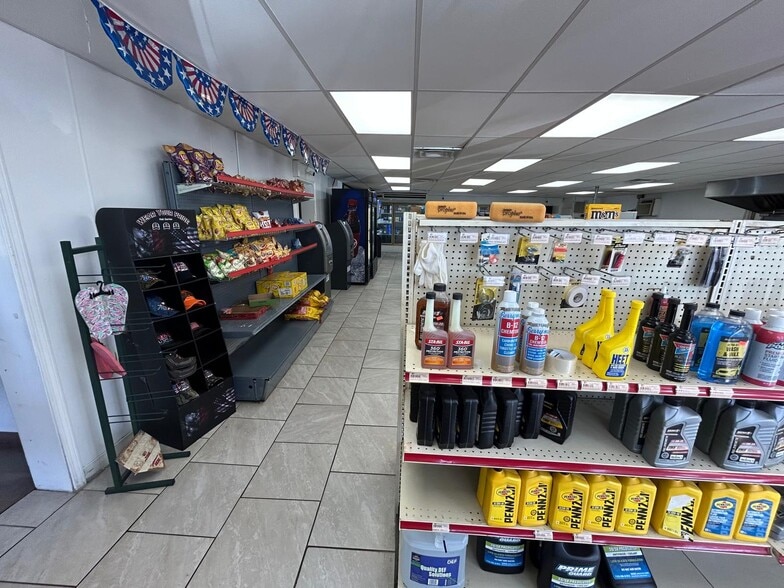 More Photos Of 102 N 1st St, Verden Convenience Store For Sale