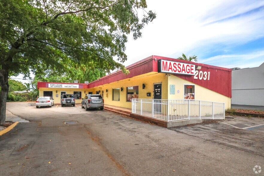 More Photos Of 2031 W Oakland Park Blvd, Fort Lauderdale Unknown For Lease
