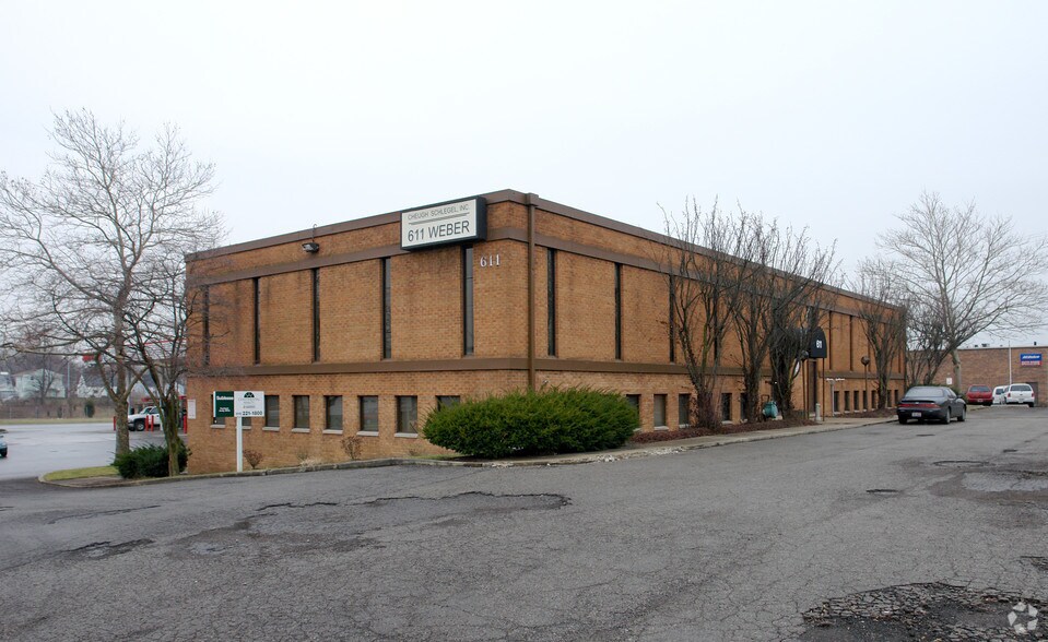 More Photos Of 611 E Weber Rd, Columbus Office For Lease