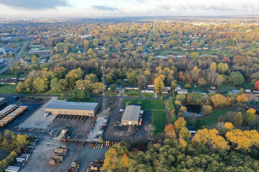 More Photos Of 3822 Victory Ave, Louisville Warehouse For Lease