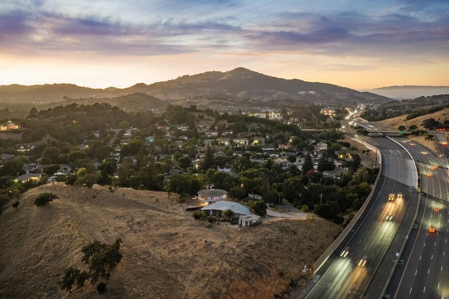 More Photos Of 4 Harkle Rd, Novato Manufactured Housing Mobile Home Park For Sale