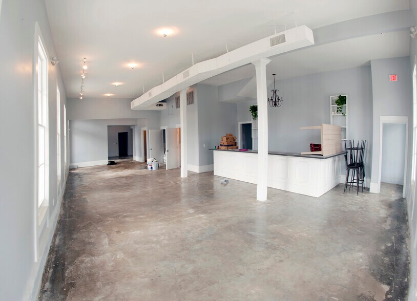 More Photos Of 2401 Saint Claude Ave, New Orleans Storefront Retail Residential For Lease