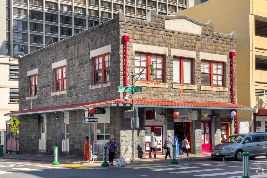 Primary Photo Of 1152 Maunakea St, Honolulu Storefront Retail Office For Sale