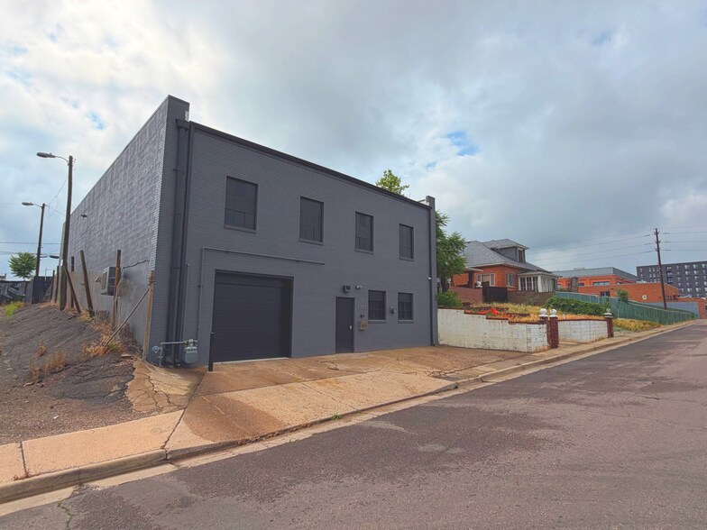 More Photos Of 1770 S Acoma St, Denver Manufacturing For Sale