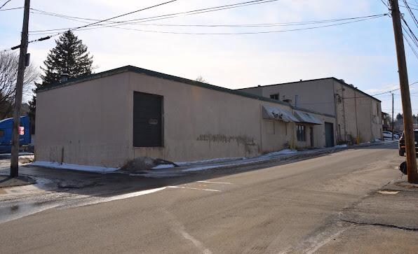 More Photos Of 138 W 21st St, Hazleton Warehouse For Sale