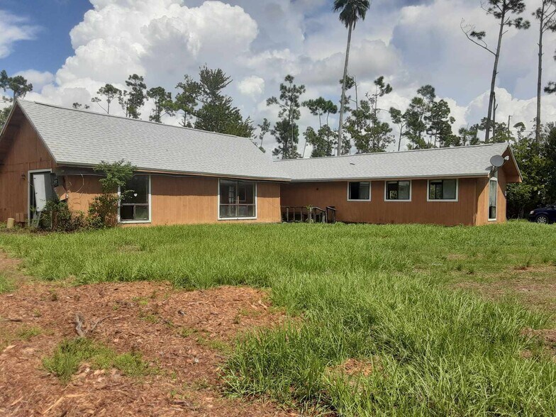 More Photos Of 11921 Caruso Dr, Panama City Assisted Living For Sale