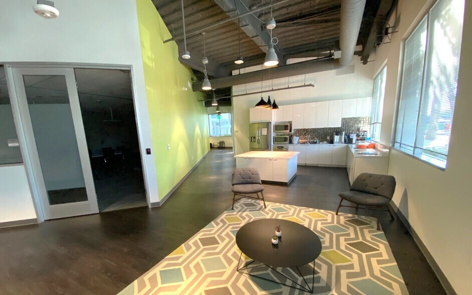 More Photos Of 2 Circle Star Way, San Carlos Office For Lease