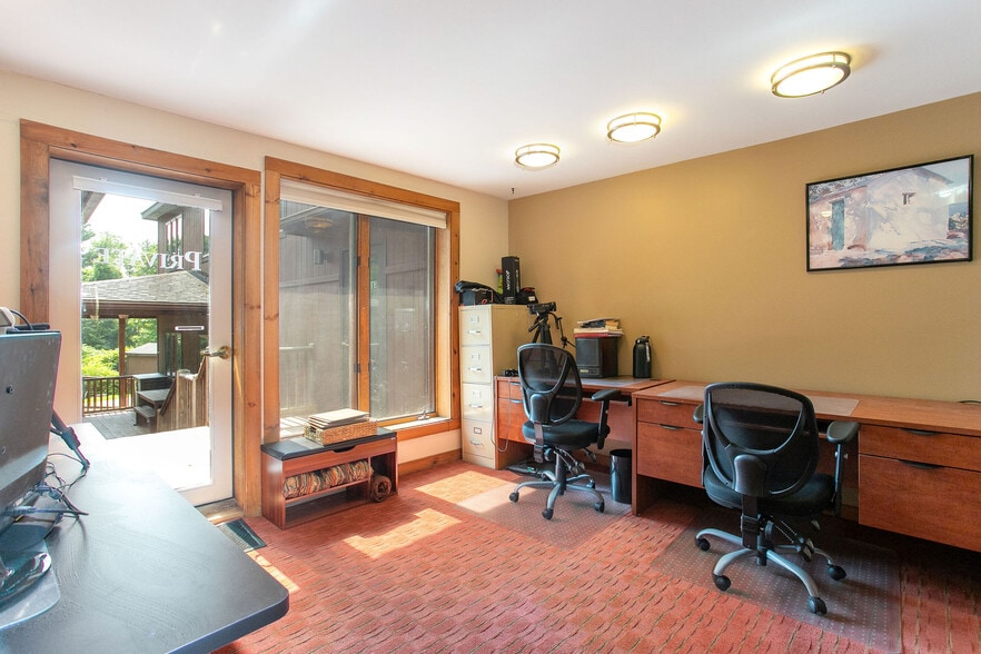 More Photos Of 2049 S Undermountain Rd, Sheffield Schools For Sale