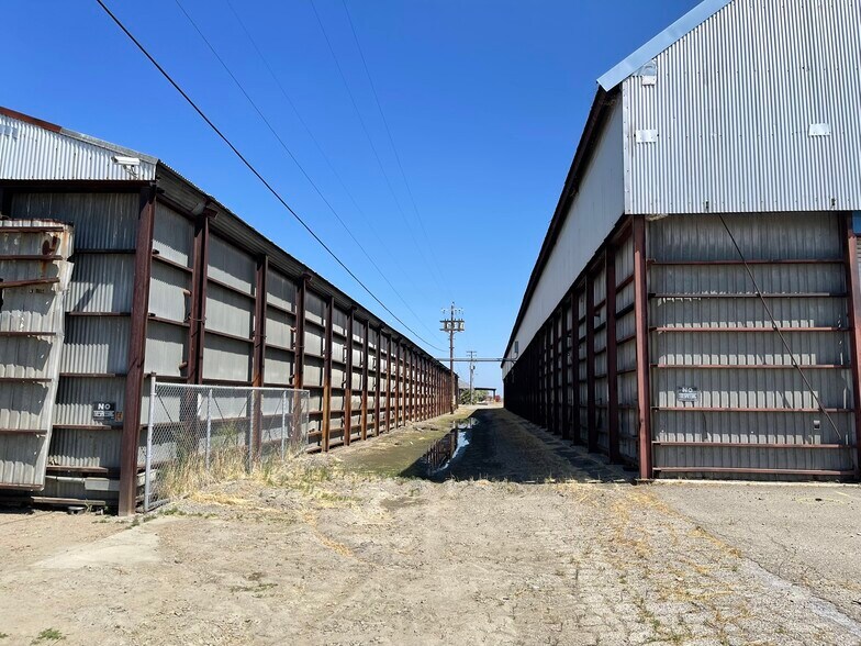 More Photos Of 20500 Main St, Stratford Land For Sale