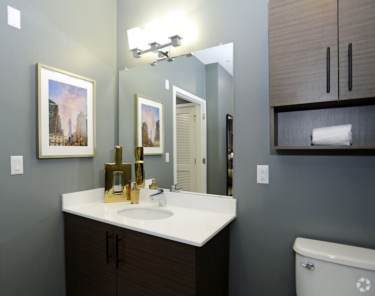 More Photos Of 56 Broad St, Bloomfield Apartments For Lease