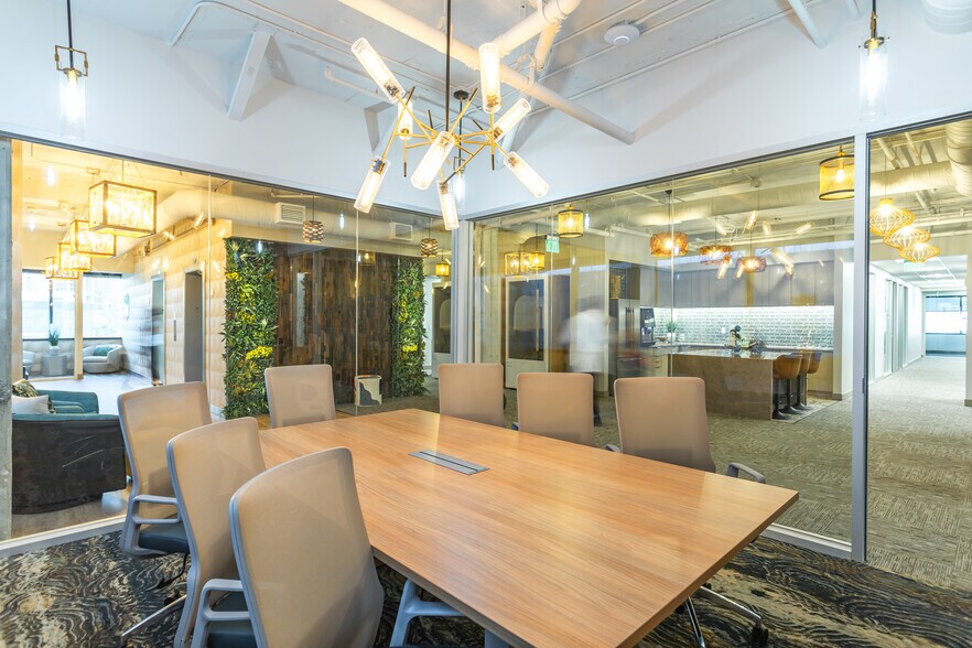 More Photos Of 515 N Flagler Dr, West Palm Beach Coworking Space