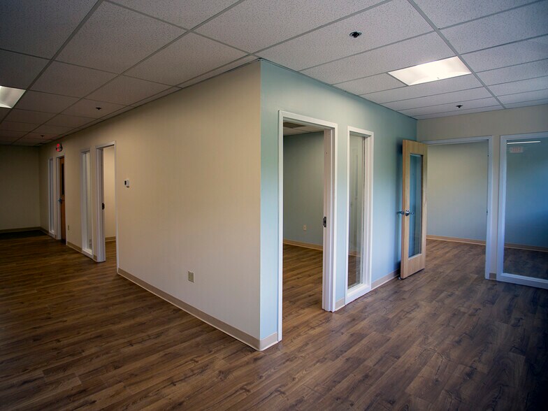 More Photos Of 2352 Main St, Concord Office For Lease