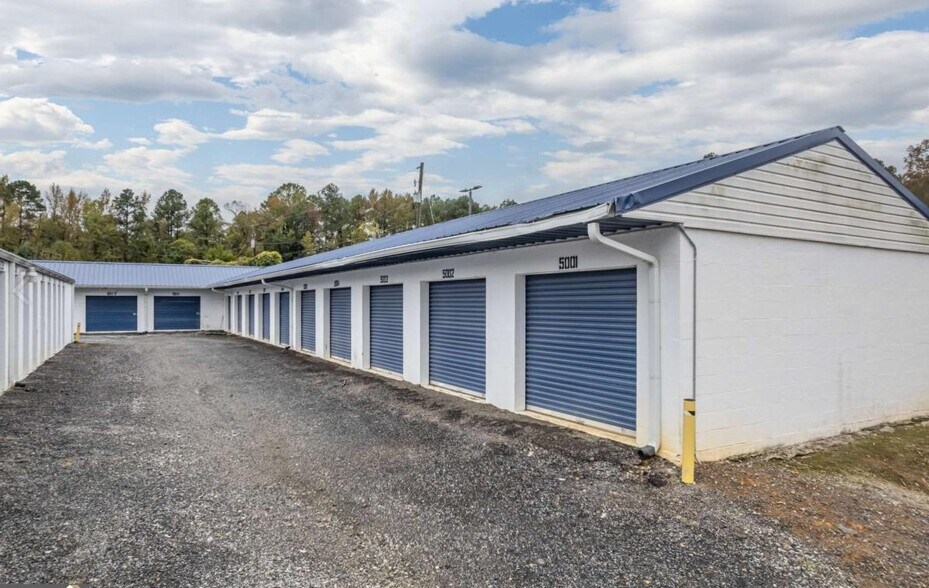 More Photos Of 4685 Alabama Hwy, Rome Self Storage For Sale