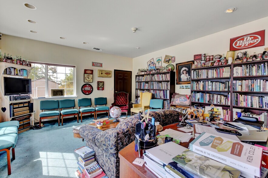 More Photos Of 12582 Squirrel Creek Rd, Grass Valley Religious Facility For Sale