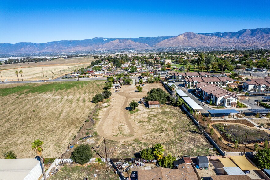 More Photos Of 831 W Lugonia Ave, Redlands Land For Sale