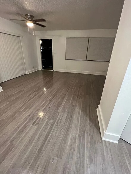 More Photos Of 3111 NW 3rd Ave, Pompano Beach Apartments For Sale